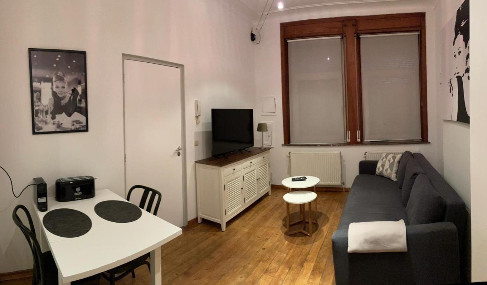 Cosy Au Coeur D'ixelles Appartamento *
